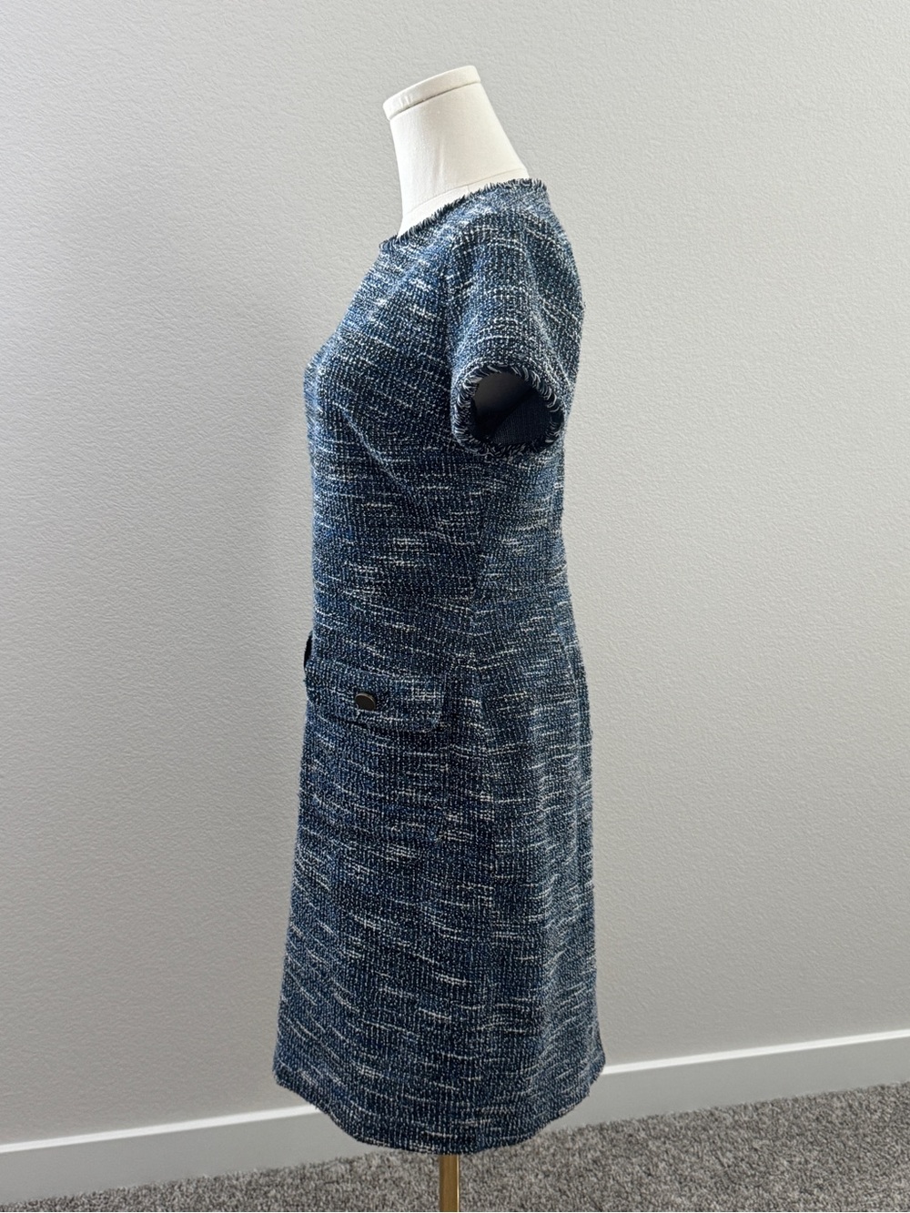LOFT Blue-White Tweed Short-Sleeve Sheath Dress - Picture 4 of 6